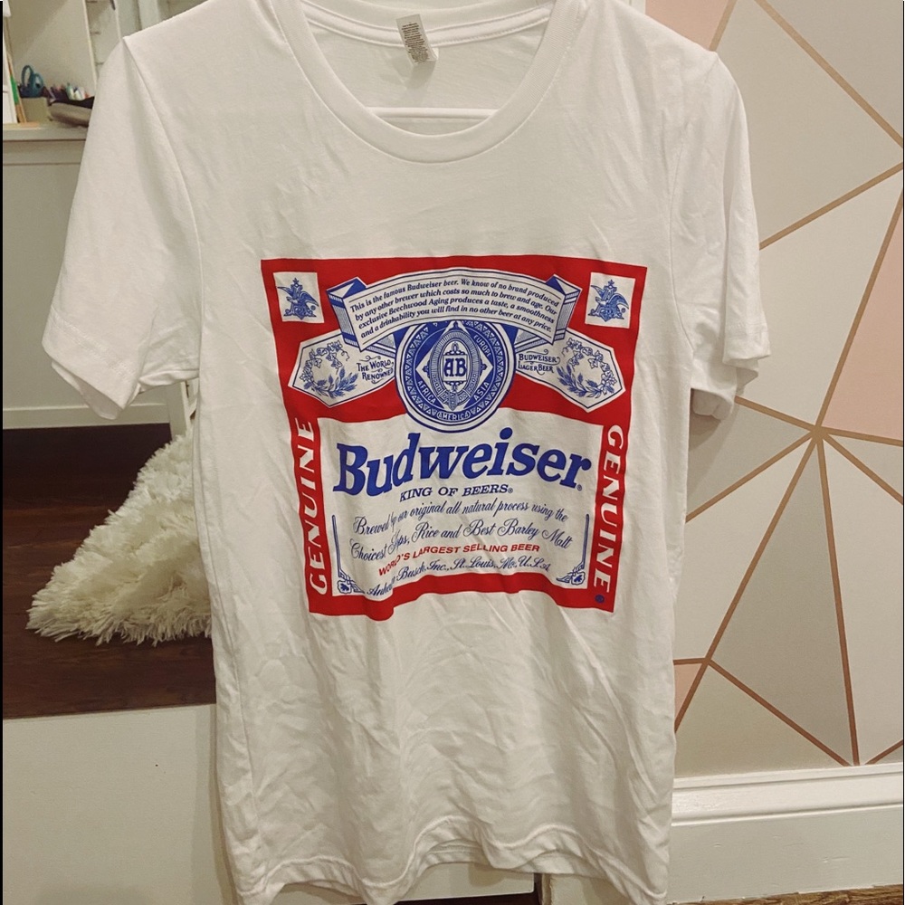 Budweiser Tee